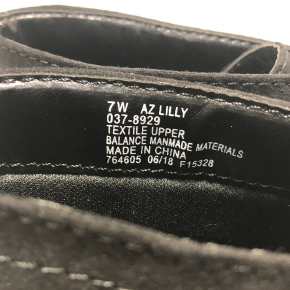 COPY - Booties black NIB size 7W ! - Picture 5 of 7